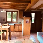 Lana In Sonniger, Ruhiger Lage Ferienhaus Mase